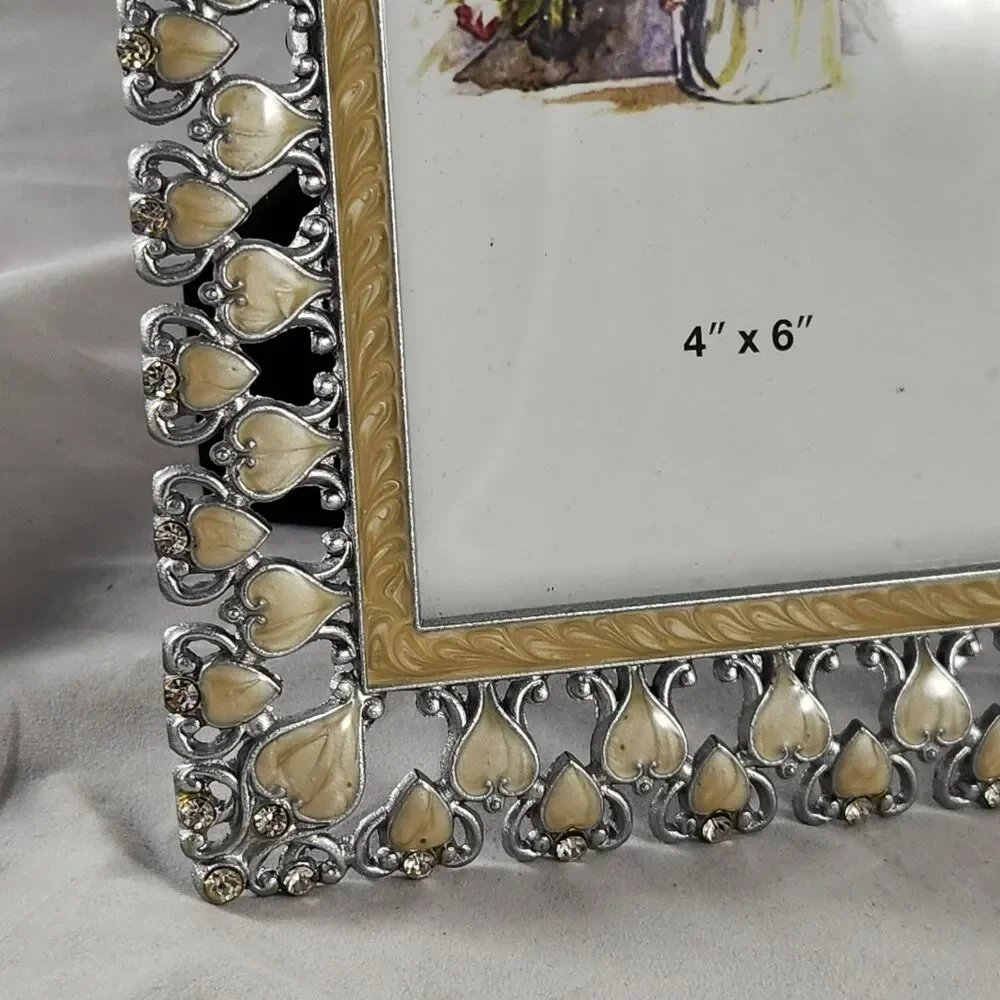 4 x 6 in Ornate Silver Tone Heart Photo Frame Faux Mother of Pearl Inlay